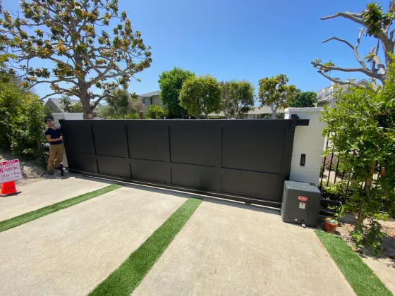 Discreet gated estate approach