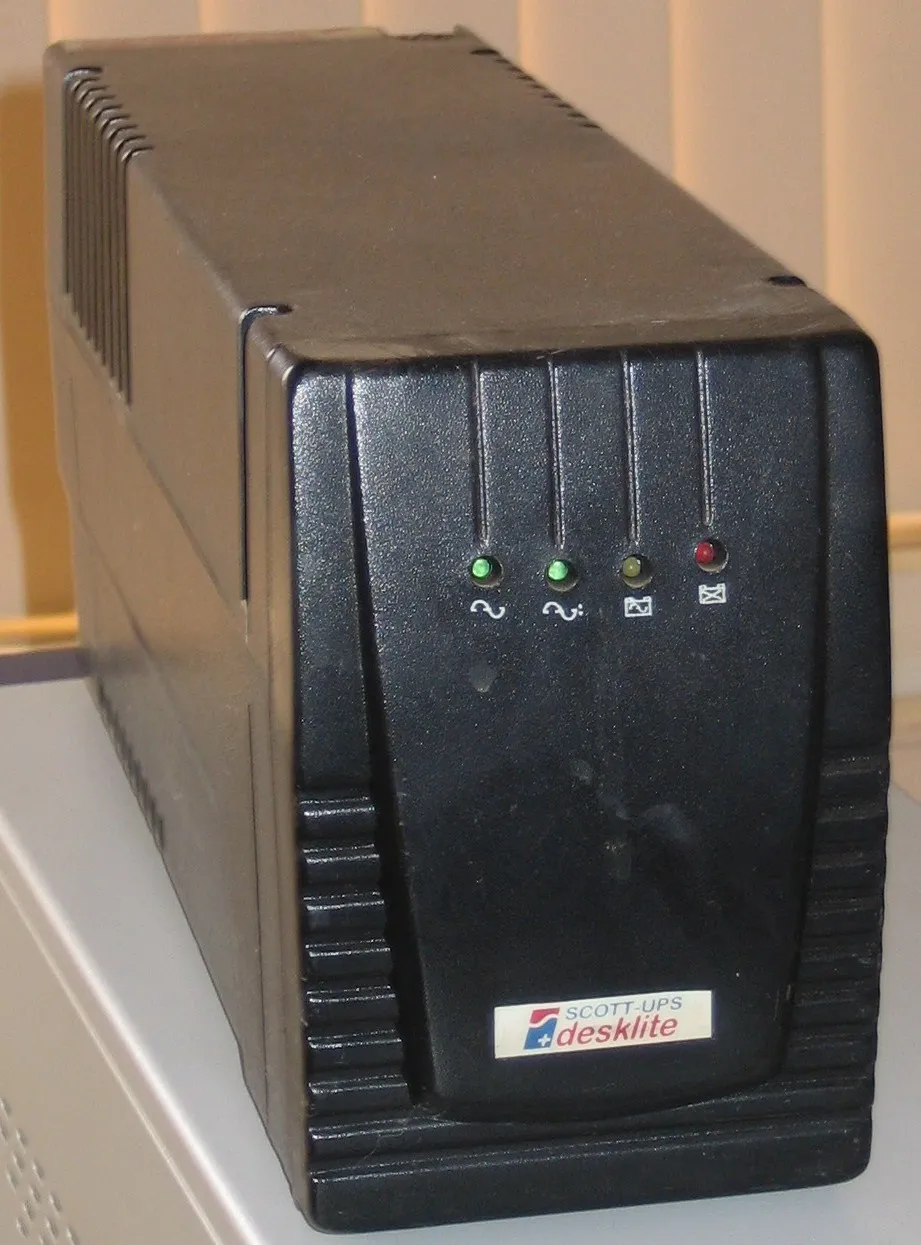 Uninterruptible power supply unit for network equipment